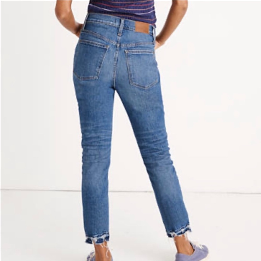 ⭐️ EUC Madewell Slim Crop Boy Jean Chewed Hem - SIZE 2 - Picture 2 of 13
